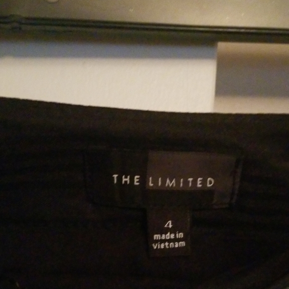 Pencil Skirt - Picture 4 of 4